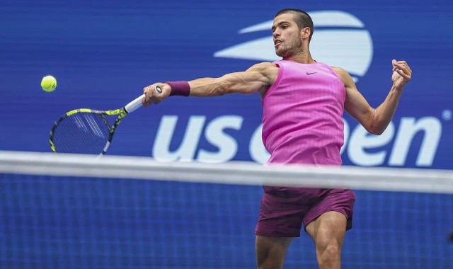 美网第13日男单决赛出炉：阿卡直落三盘胜德约 辛纳苦战艰难晋级