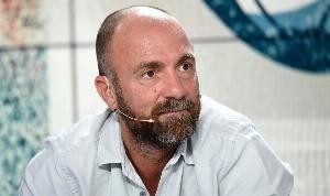 PG电子模拟器-杜加里谈欧冠决赛：我没有更看好巴黎，国米的防守很坚固