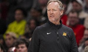 PG电子试玩游戏-布登：詹金斯被解雇让人震惊 他带队成绩能说明一切&amp;球队发展良好