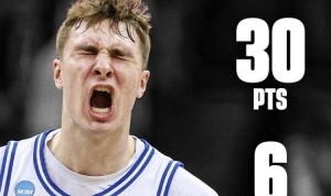 PG模拟器-不负盛名！弗拉格NCAA锦标赛砍下30分6板7助 杜克男篮首人